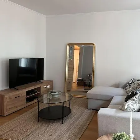 Hypercentre 80m2, A Deux Pas Du Chateau Des Rohan Apartamento *