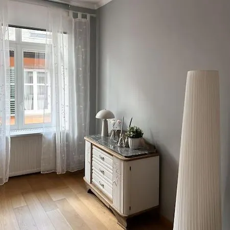 Hypercentre 80m2, A Deux Pas Du Chateau Des Rohan Apartamento