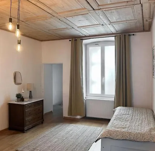 Apartment Hypercentre 80m2, A Deux Pas Du Chateau Des Rohan